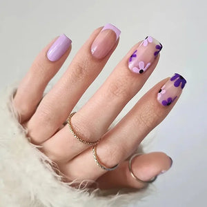 Purple Flower Artificial Nails